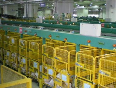 Συναγερμό στην αστυνομία: Ψάχνουν εκρηκτικούς φακέλους σε πολιτικά γραφεία και ΕΛΤΑ